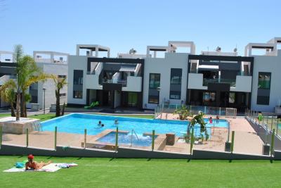 Ground floor apartment in Oasis Beach Punta Prima 8 Nº 039 on España Casas