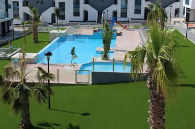 Ullakkohuoneisto Oasis Beach Punta Prima 9 Nº 096 in España Casas