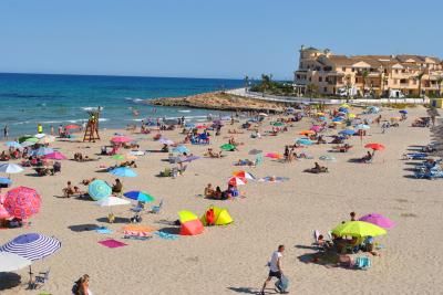 Lejlighed i Calle Elcano Zen, La Zenia in España Casas