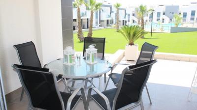 Oasis Beach Punta Prima 9 Nº 095 in España Casas