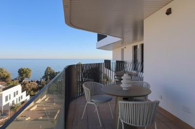 Allonbay Village leiligheter / www.allonbayvillage.com in España Casas