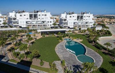 0313 svefnherbergja íbúð í Bali Punta Prima Nº 6031 in España Casas