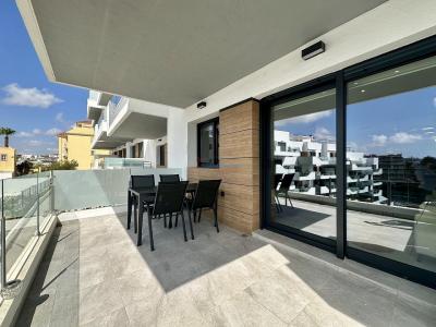 Aire Residencial Ibúð í Villamartin in España Casas